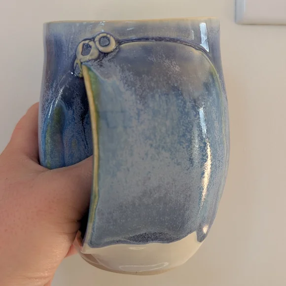 Hand Warmer Coffee Mug - Picture 2 of 6